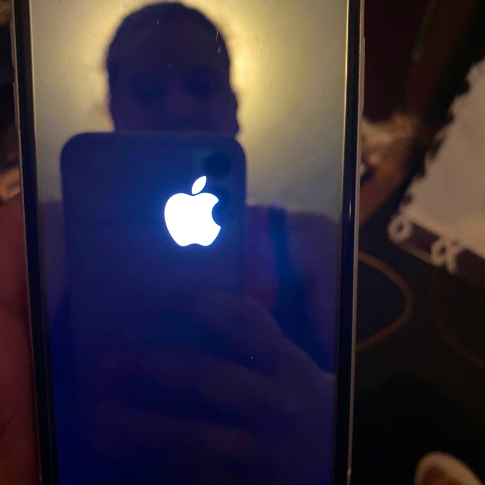 iPhone XR unlocked